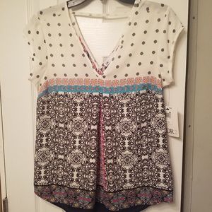 Juniors patterned top-NWT